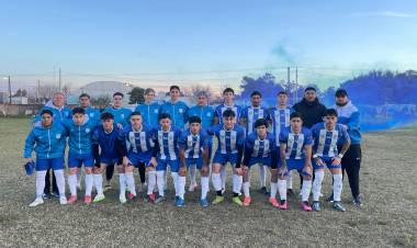 Polideportivo pegó primero y sacó boleto a la final