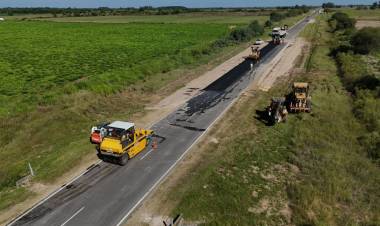 El gobierno de Pullaro destina casi $16.700 millones para reparar rutas estratégicas del centro de la provincia