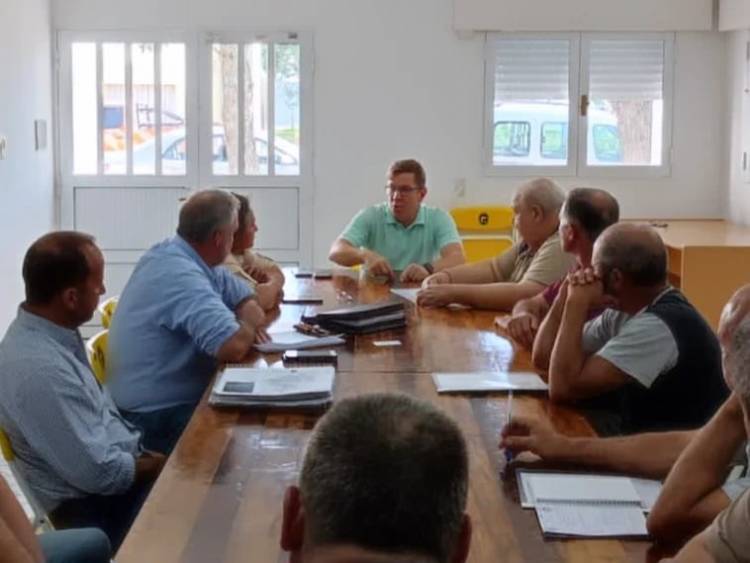Rodrigo Borla//GESTIONES | en temas hídricos y energéticos.