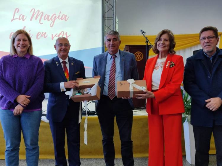 Rodrigo Borla//ROTARY RENOVÓ SU GOBERNADORA PARA SEGUIR TRABAJANDO POR LA COMUNIDAD