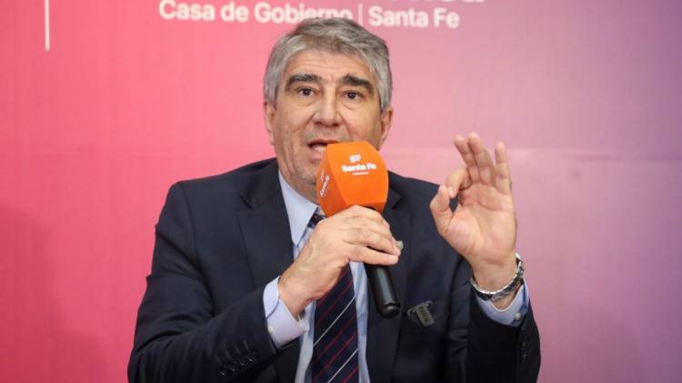 Santa Fe//Bastia: “La Reforma Previsional baja el déficit y termina con los privilegios”