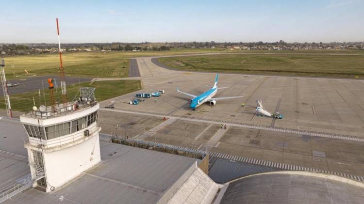 El Aeropuerto de Rosario tuvo un 33 Por ciento de crecimiento en transporte de carga y 35 Por Ciento en pasajeros