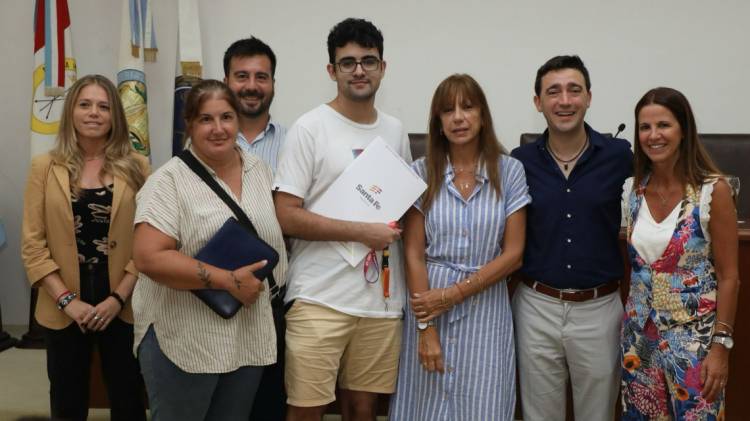 Protege tu casa: Provincia ya entregó más de 90 escrituras en lo que va del año y suma casi 800 desde 2024
