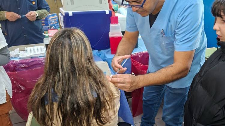 Semana de Vacunación de las Américas: en la provincia se colocaron más de 66.000 dosis, casi un 28 % más que el año pasado