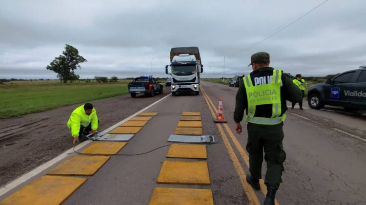 400 operativos y 11.700 camiones fiscalizados: Santa Fe intensifica el control de cargas para cuidar las rutas provinciales