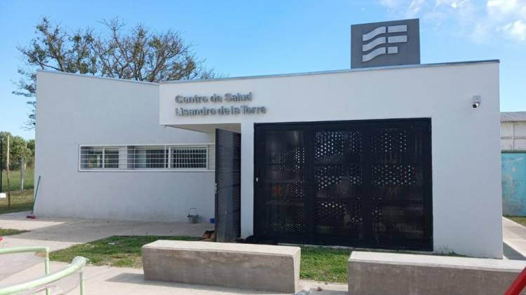 Del abandono a la renovación total: la gestión de Pullaro reconstruyó el Centro de Salud de barrio Las Vegas en Santo Tomé