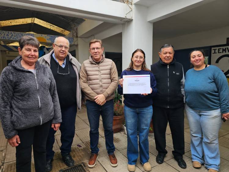 BORLA ENTREGÓ FONDOS POR MAS DE 40 MILLONES DE PESOS PARA INFRAESTRUCTURA EN TRES ESCUELAS DEL DEPARTAMENTO SAN JUSTO.