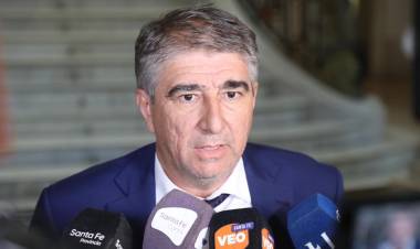  Con su gabinete, Pullaro definió las principales acciones por área en el inicio de gestión