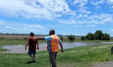 EMERGENCIA HÍDRICA: PROVINCIA ASISTE A LA LOCALIDAD DE CENTENO, EN EL DEPARTAMENTO SAN JERÓNIMO