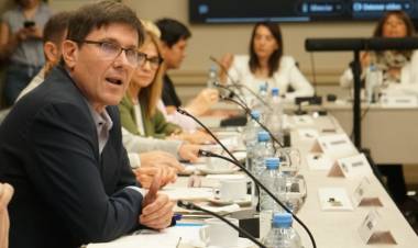 El ministro de Educación de Santa Fe, José Goity confirmó que el ciclo lectivo 2024