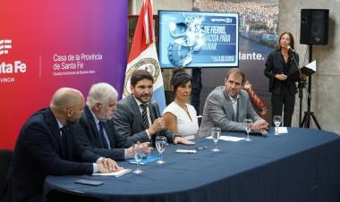   Pullaro: “Argentina saldrá adelante con el campo, la producción y la industria; ese es nuestro aporte al Pacto de Mayo”