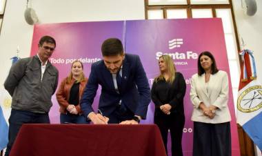  Pullaro: “Asumimos el compromiso que muchos jóvenes tengan la perspectiva de un futuro mucho mejor que su presente”