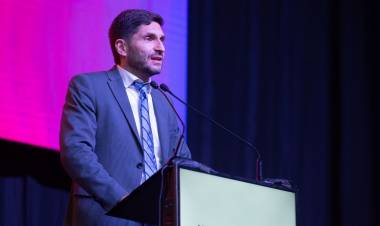  Pullaro: “Vamos a meter presos a quienes no nos dejan vivir en paz y a incautar y rematar sus bienes”