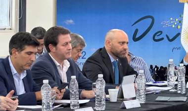 Chicharrita: Provincia trabaja en una mesa política y técnica nacional para mitigar la plaga en el maíz