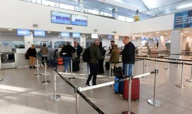   El Aeropuerto de Rosario suma frecuencias a Chapelco