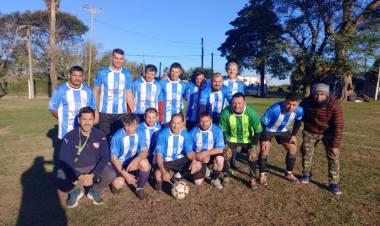 Con Goles de-Vallejos F, Sandoval V y Rodríguez M.- la categoría Senior del Polideportivo Videla se impuso ante Halcones F.C
