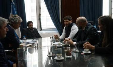 Pullaro y Puccini en el Ministerio de Economía de Nación, con agenda productiva