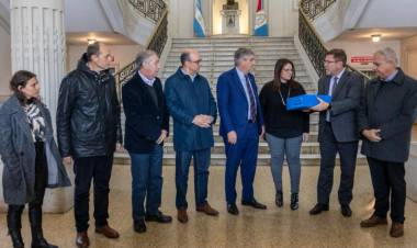 Bastia: “Vamos a trabajar teniendo en cuenta este informe para salvar la Caja de Jubilaciones de los estatales de la provincia”