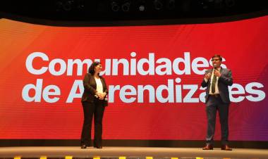 Más de 6000 docentes santafesinos comienzan a capacitarse de manera simultánea