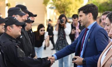 Pullaro: “Hay una gestión provincial eficiente que nos permite a seguir equipando a nuestra Policía”