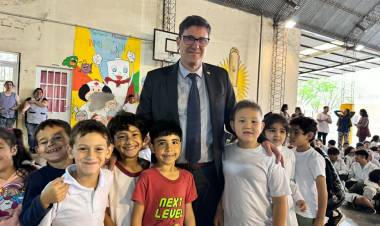 Educación: entregan más de $40 millones a escuelas del departamento San Justo