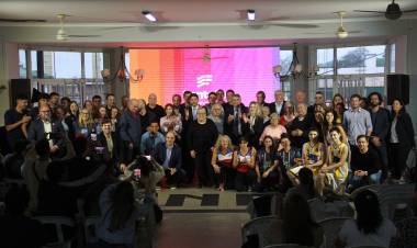 Pullaro: “Que la Provincia invierta en instituciones y en obra pública habla del esfuerzo que hacemos por mantener el equilibrio fiscal”