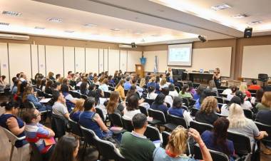  Más de 8.000 docentes participaron de las capacitaciones de la Red de Comunidades de Aprendizajes