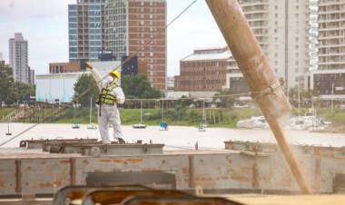  Puertos santafesinos en alza: en el primer semestre se movieron 110.000 toneladas y 10.000 contenedores más que en 2024