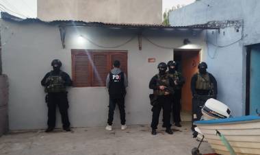 Detuvieron en Santa Fe a un joven acusado de abuso de arma tras un violento hecho en la zona portuaria