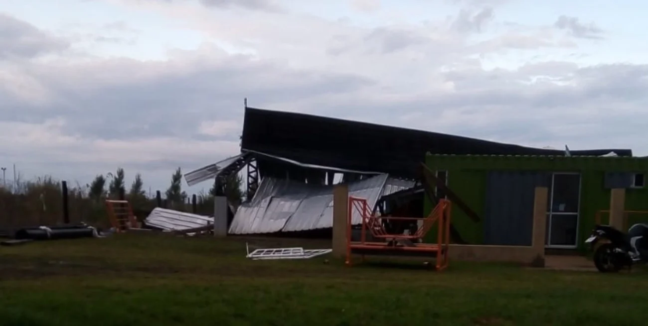 Un violento temporal azotó el sur santafesino: tornado y destrozos en Montes de Oca y Bouquet