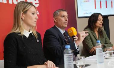  El gobierno de Pullaro lanza un plan para desendeudar a trabajadores privados y públicos
