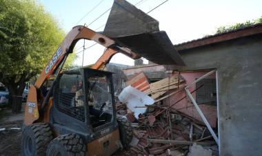 116 búnkeres de droga derribados en el gobierno de Pullaro: esta mañana inactivaron uno en barrio Cabal, en Santa Fe