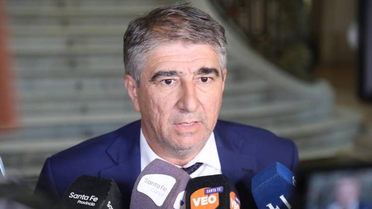  Con su gabinete, Pullaro definió las principales acciones por área en el inicio de gestión
