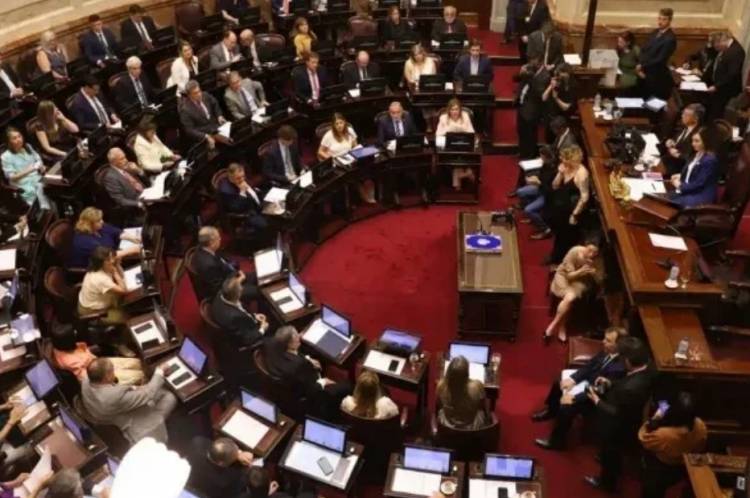 Bartolomé Estaban Abdala fue designado presidente provisional del Senado y Carolina Losada vicepresidenta primera