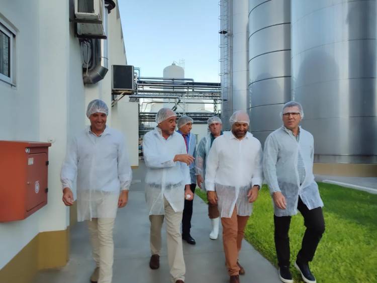 Rodrigo Borla//Gobernador Crespo-VAMOS POR UN DEPARTAMENTO QUE IMPULSE EL AGRO, LA INDUSTRIA Y EL DESARROLLO EMPRESARIAL.