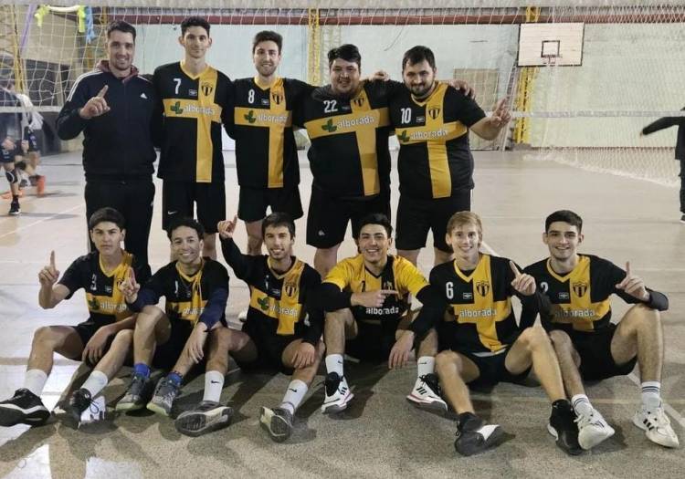 Voley masculino//Torneo en Santo Domingo.-Sportivo Videla se trajo el primer puesto al ganar dicho torneo regional