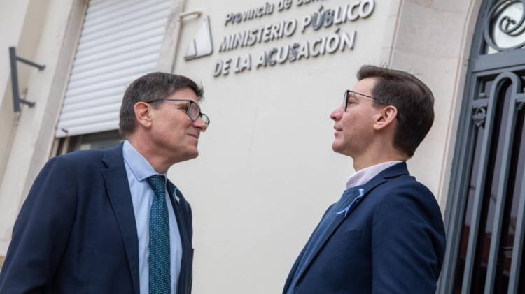 Provincia fue a la Justicia para que se bajen 273 páginas de juego online ilegal