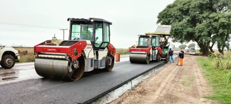  Etapa final: avanza la repavimentación de la Ruta 80 en el departamento San Jerónimo
