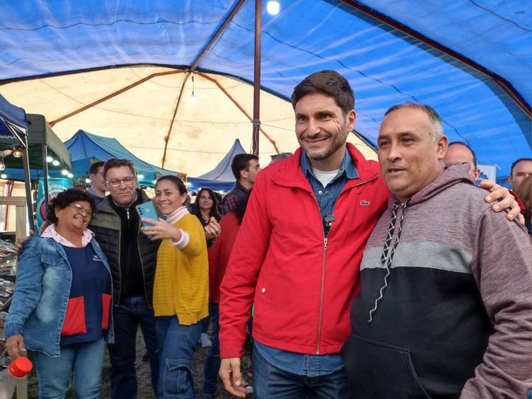 Rodrigo Borla//FERIA DE ARTESANOS DE TIRO FEDERAL: OTRO MARAVILLOSO EVENTO EN EL DEPARTAMENTO.