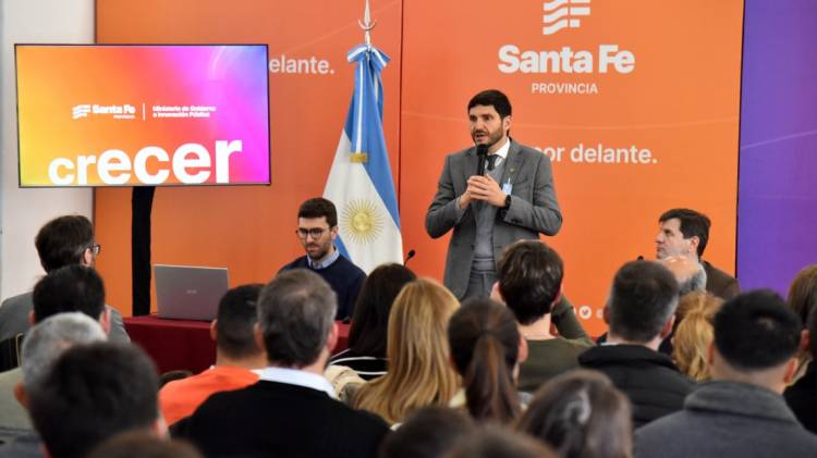 Provincia dio inicio a las capacitaciones de la Escuela de Municipios y Comunas