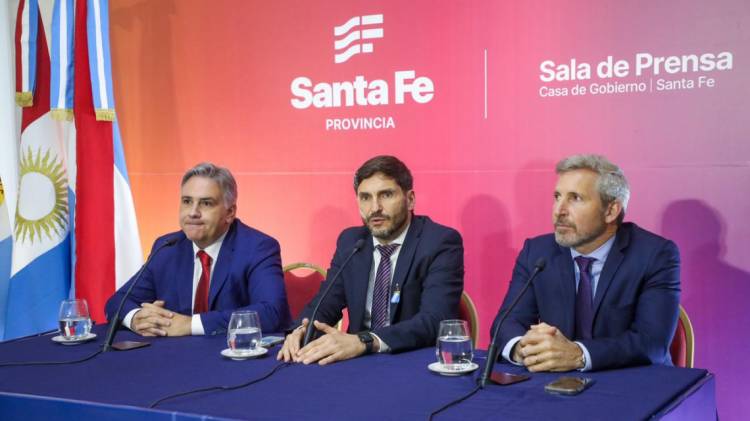  Pullaro: “Vamos a salir adelante cuando se respete el federalismo y se mire a las provincias productivas”