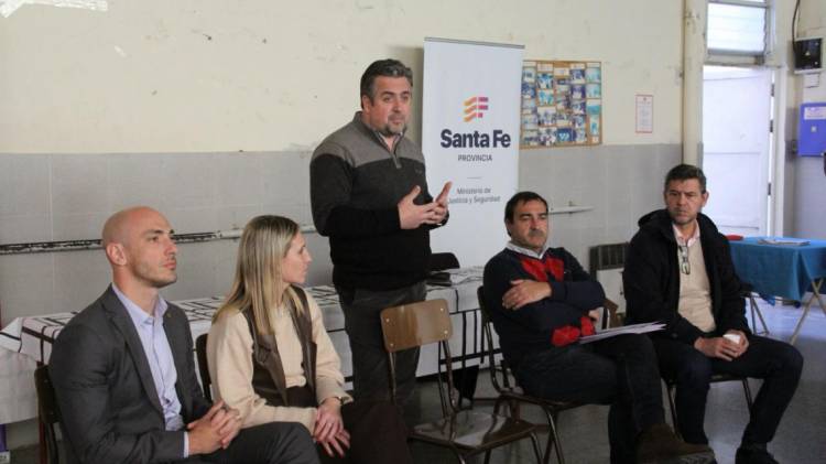 Seguridad: Provincia construirá tres estaciones policiales en la ciudad de Santa Fe, la primera en el Parque Garay