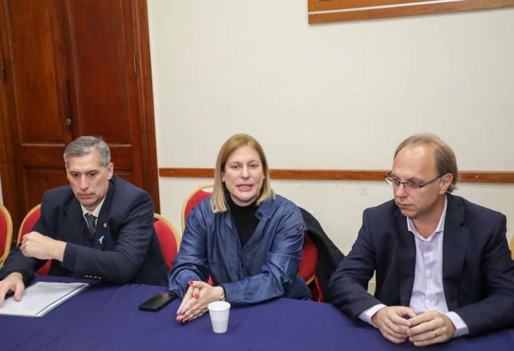 Scaglia y Olivares: “Santa Fe representa hoy lo mejor de Argentina a la hora de buscar financiamiento exterior”