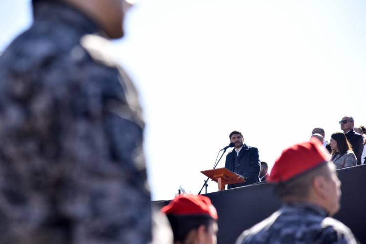  Pullaro: “Queremos una policía firme y de mano dura en el marco de la ley”