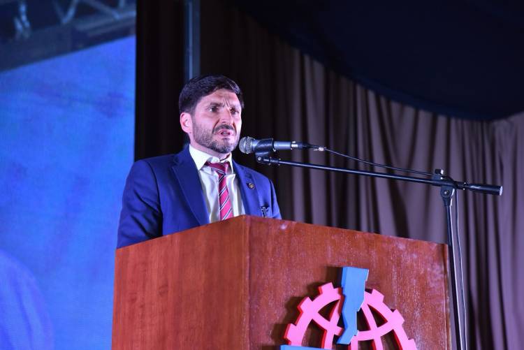   Pullaro convocó a los industriales a “acompañar las transformaciones necesarias para el desarrollo productivo”   