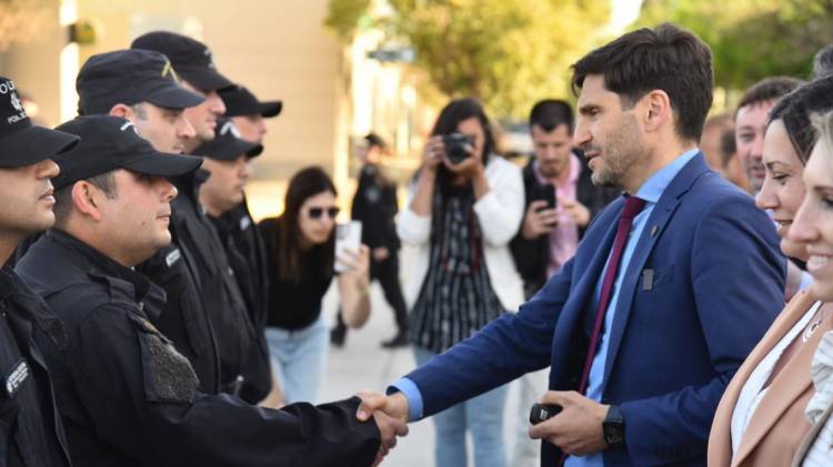Pullaro: “Hay una gestión provincial eficiente que nos permite a seguir equipando a nuestra Policía”