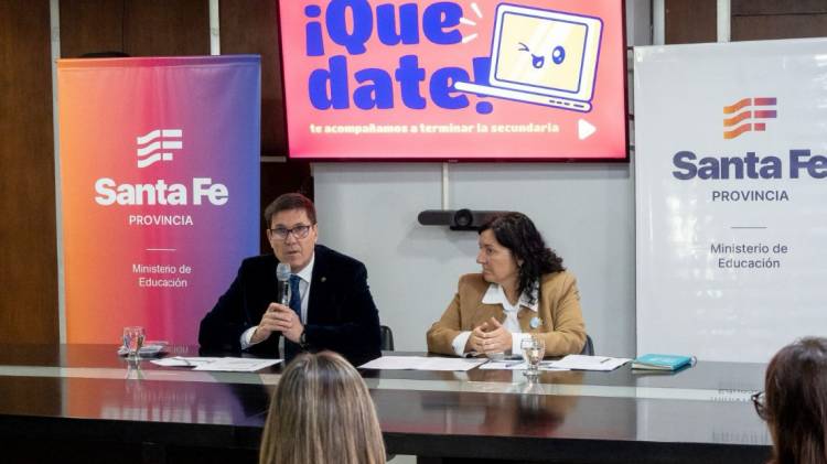 Santa Fe// “Quedate”: nueva convocatoria para participar de las tutorías en el nivel secundario
