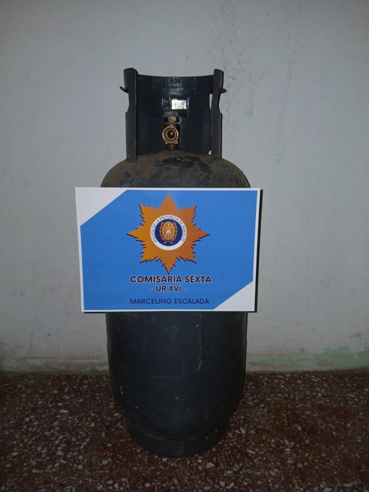 Recuperaron una garrafa en Marcelino Escalada