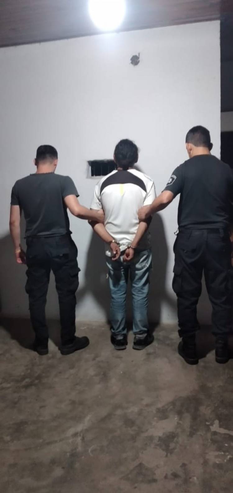 Vera y Pintado. Un aprehendido por violencia