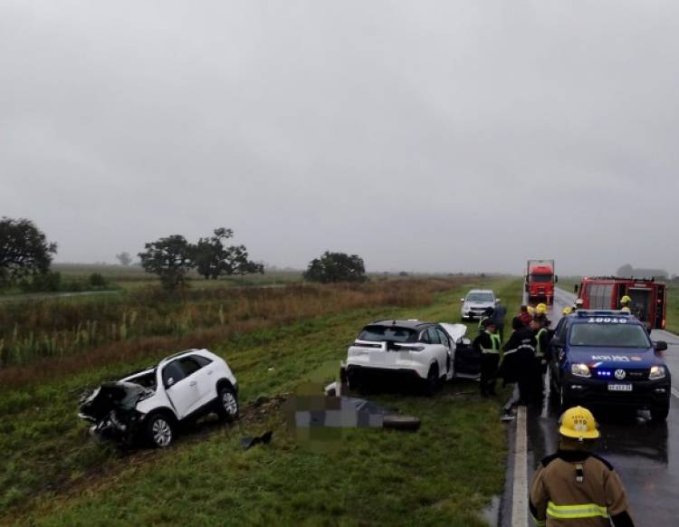 Grave accidente de transito, sobre Ruta Nacional 11-KM 636 La Criolla